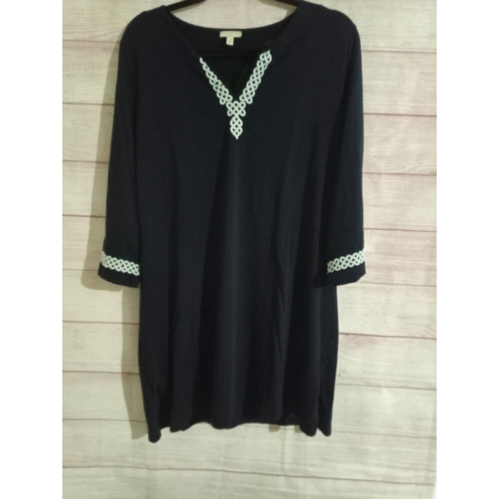 Talbots Shift Dress Women's Size Medium Navy Blue White Embroidered 3/4 Sleeves